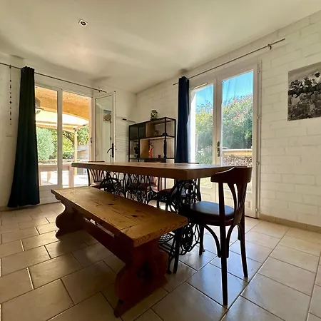 Furgy - Climatisation Et Parking Villa *