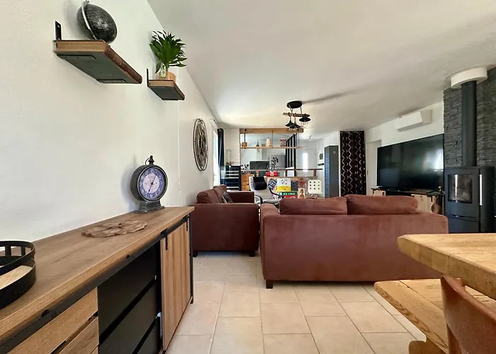 Villa Furgy - Climatisation Et Parking